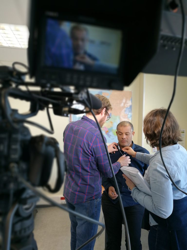 3eme jour de tournage- Serieux, c'est quoi ton métier - adec transport - la manane, agence de communication pédagogique crossmedia
